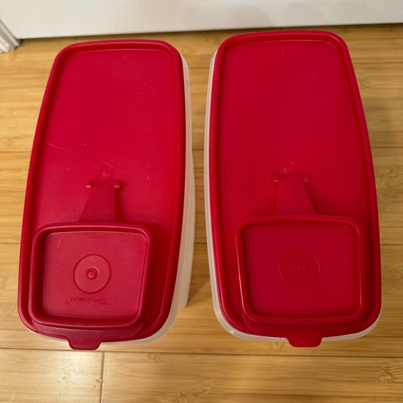 Tupperware 20 Cup Modular Mates Cereal Storer Red Flip-Top Seal (set of two) - Picture 2 of 6